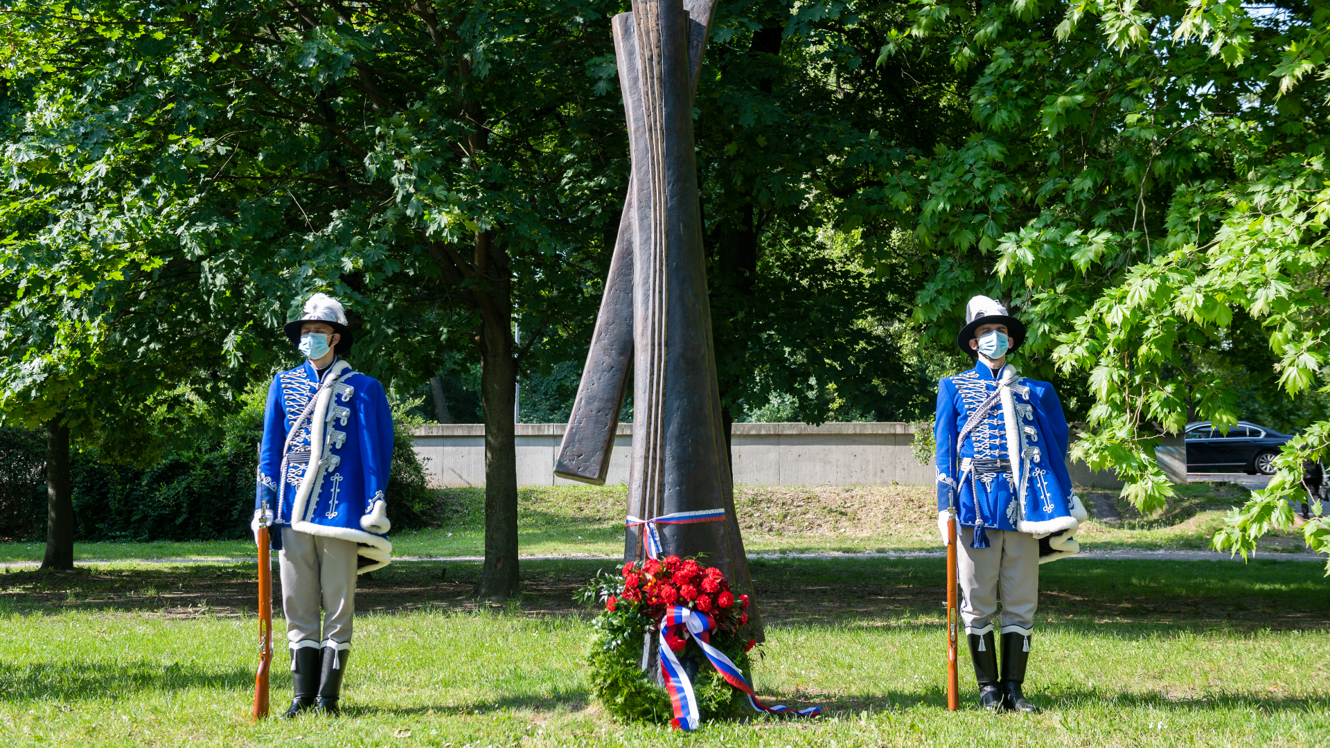 Čestná stráž 100. výročie podpísania Trianonskej mierovej zmluvy