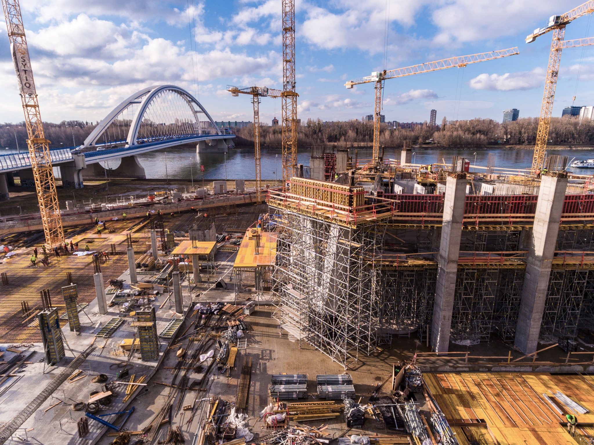 PERI_EUROVEA2_FOTENIE2_JPG-28