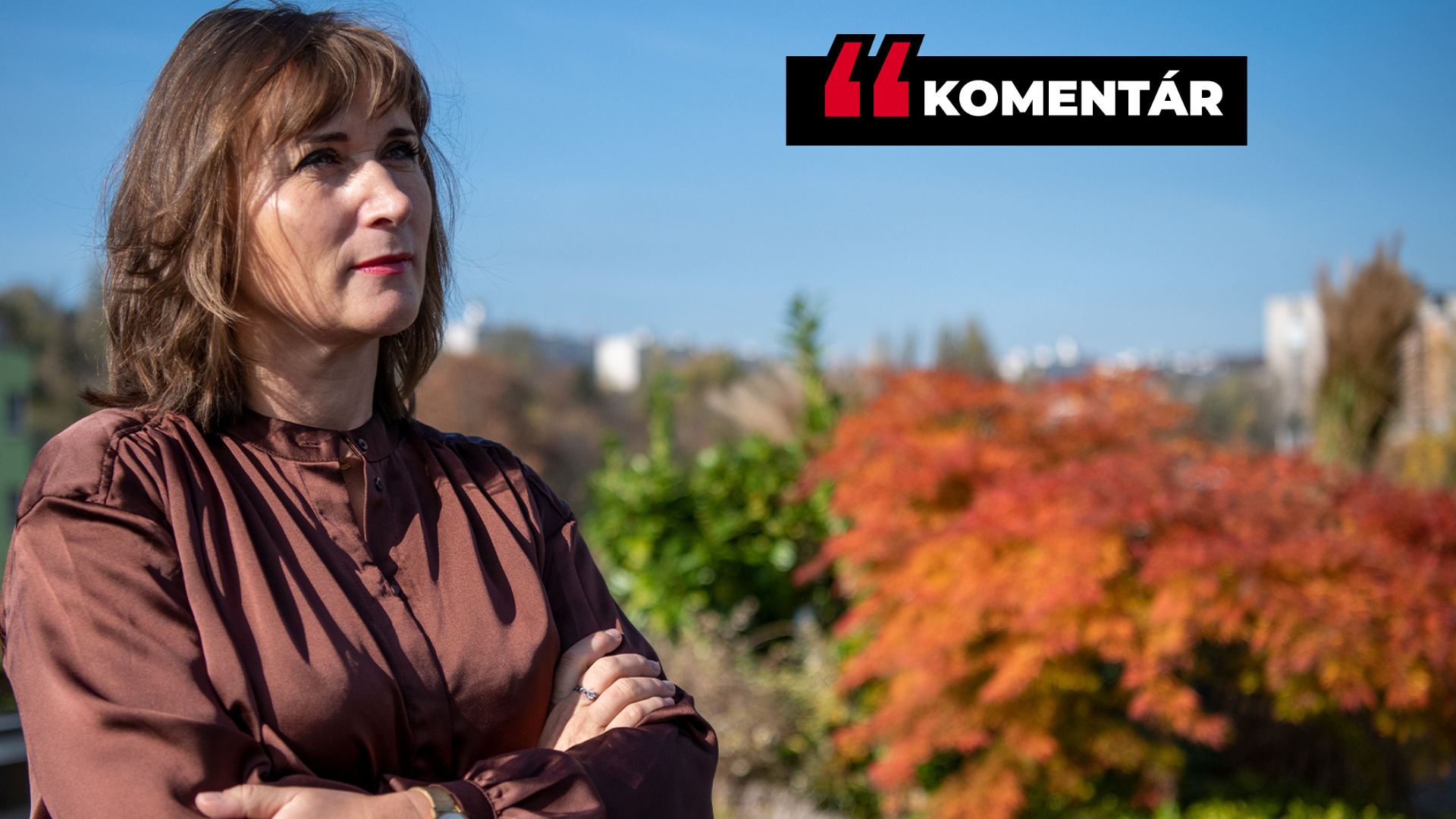 Xénia Makarová sa pozerá