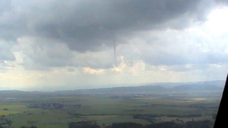 Tornádo mohlo zasiahnuť