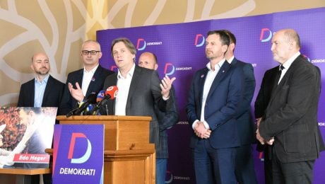 Demokrati sa spájajú