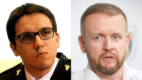 Naľavo je odfotený Ladislav Hanniker a vedľa neho takisto obvinený Daniel Čech