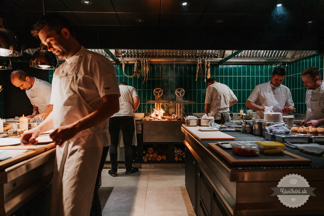 Reštaurácia ECK Daniela Tilingera