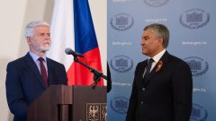 Petr Pavel, Vjačeslav Volodin