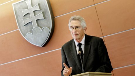 Minister Šimko končí