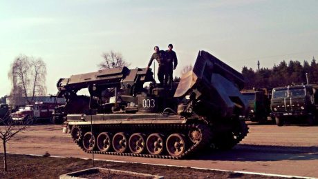 Staré sovietske stroje používané vo vojne na Ukrajine