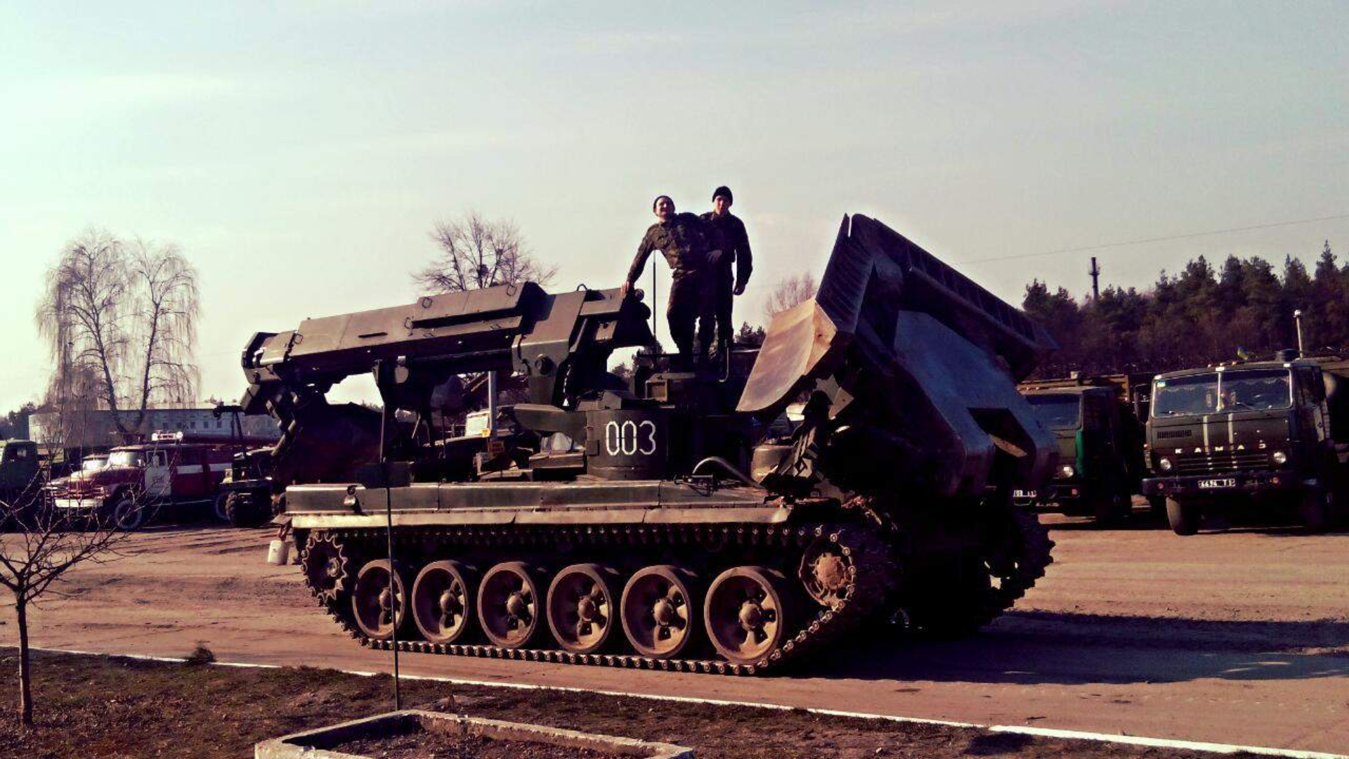 Staré sovietske stroje používané vo vojne na Ukrajine