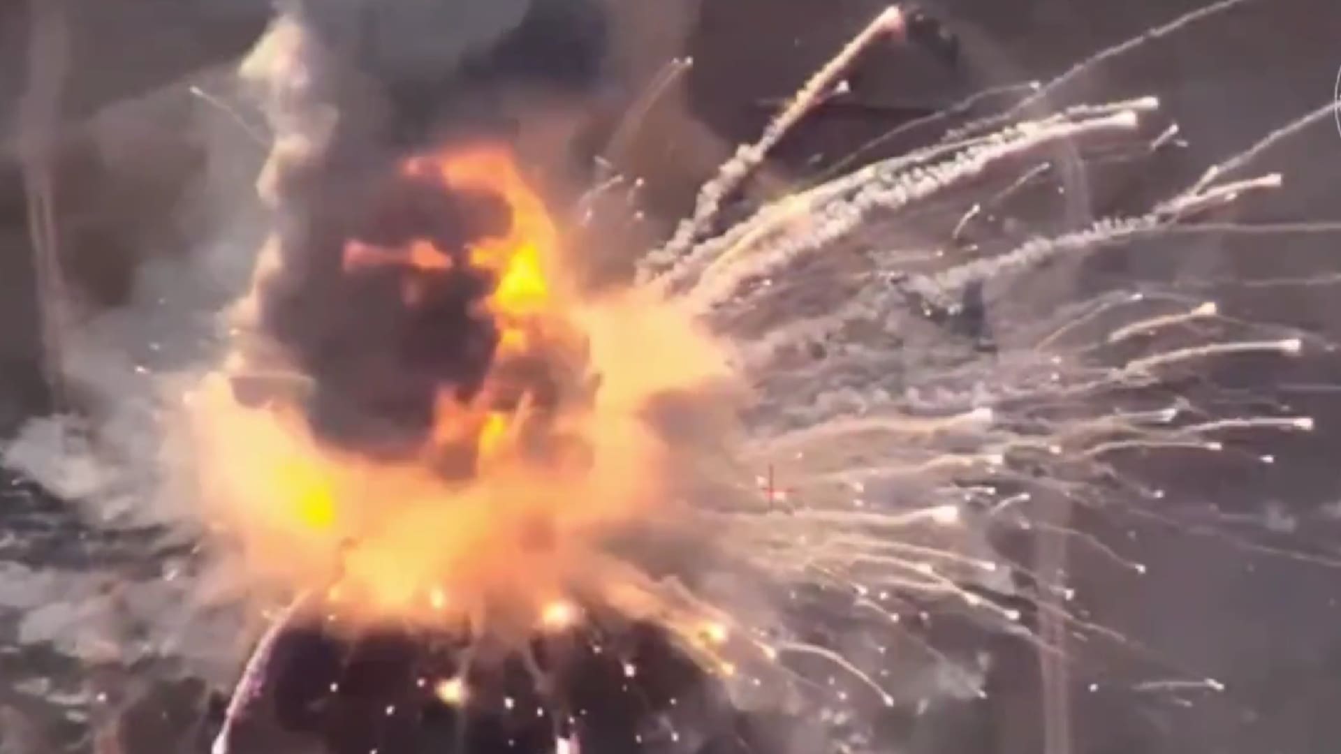 Na snímke je vyobrazený výbuch