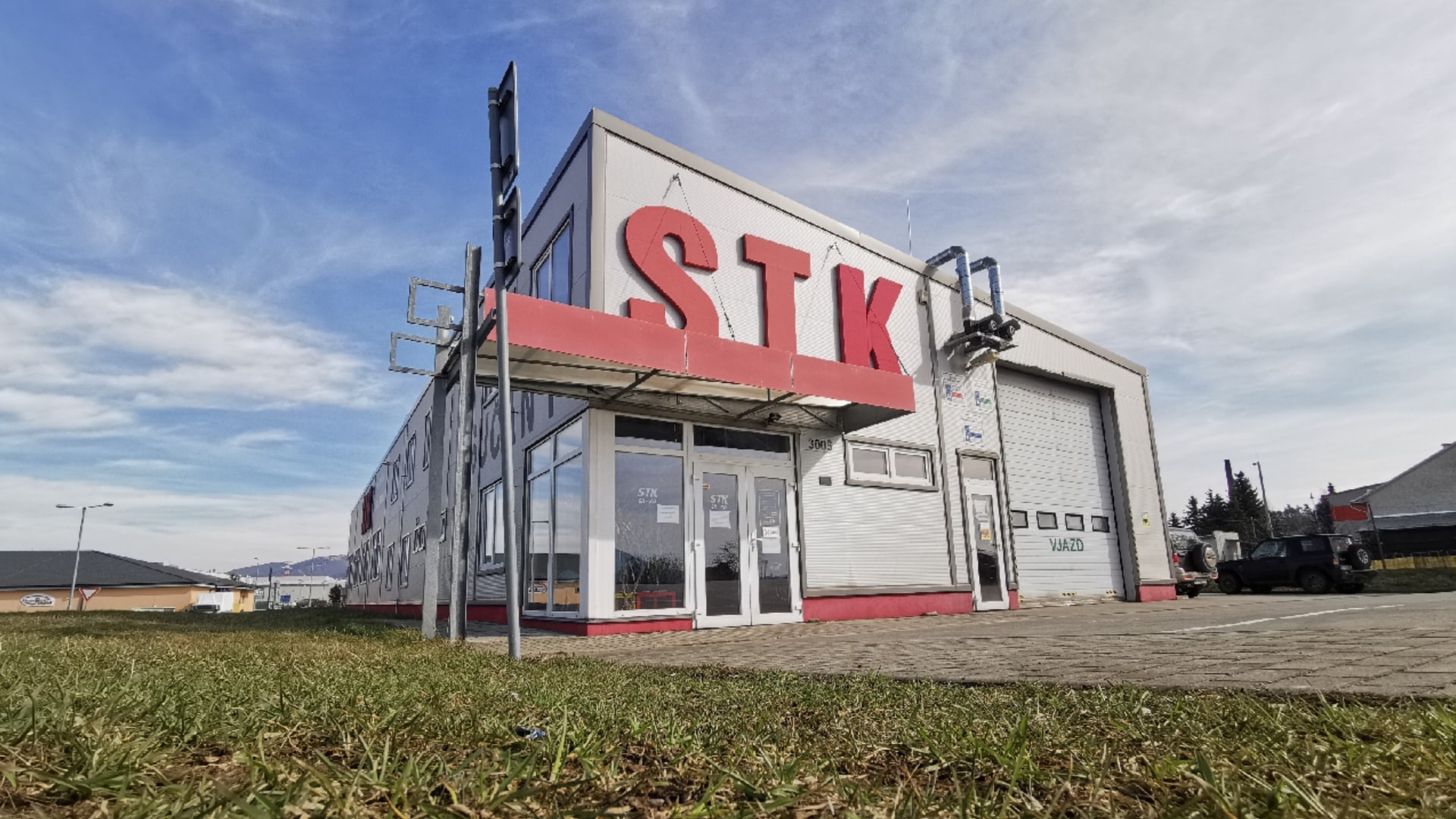 Na snímke prevádzka STK v Martine.