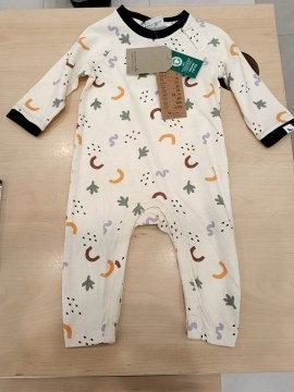 dojčenská kombinéza obr. 1