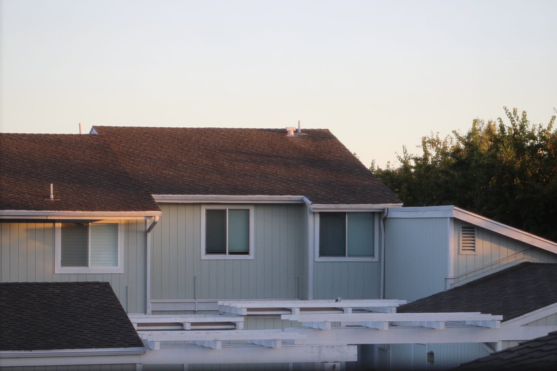 ethan-ball-FZZZL10IVOQ-unsplash