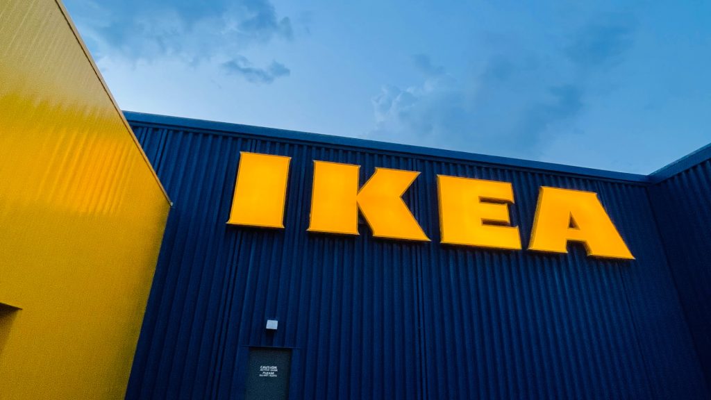 IKEA lis na cesnak