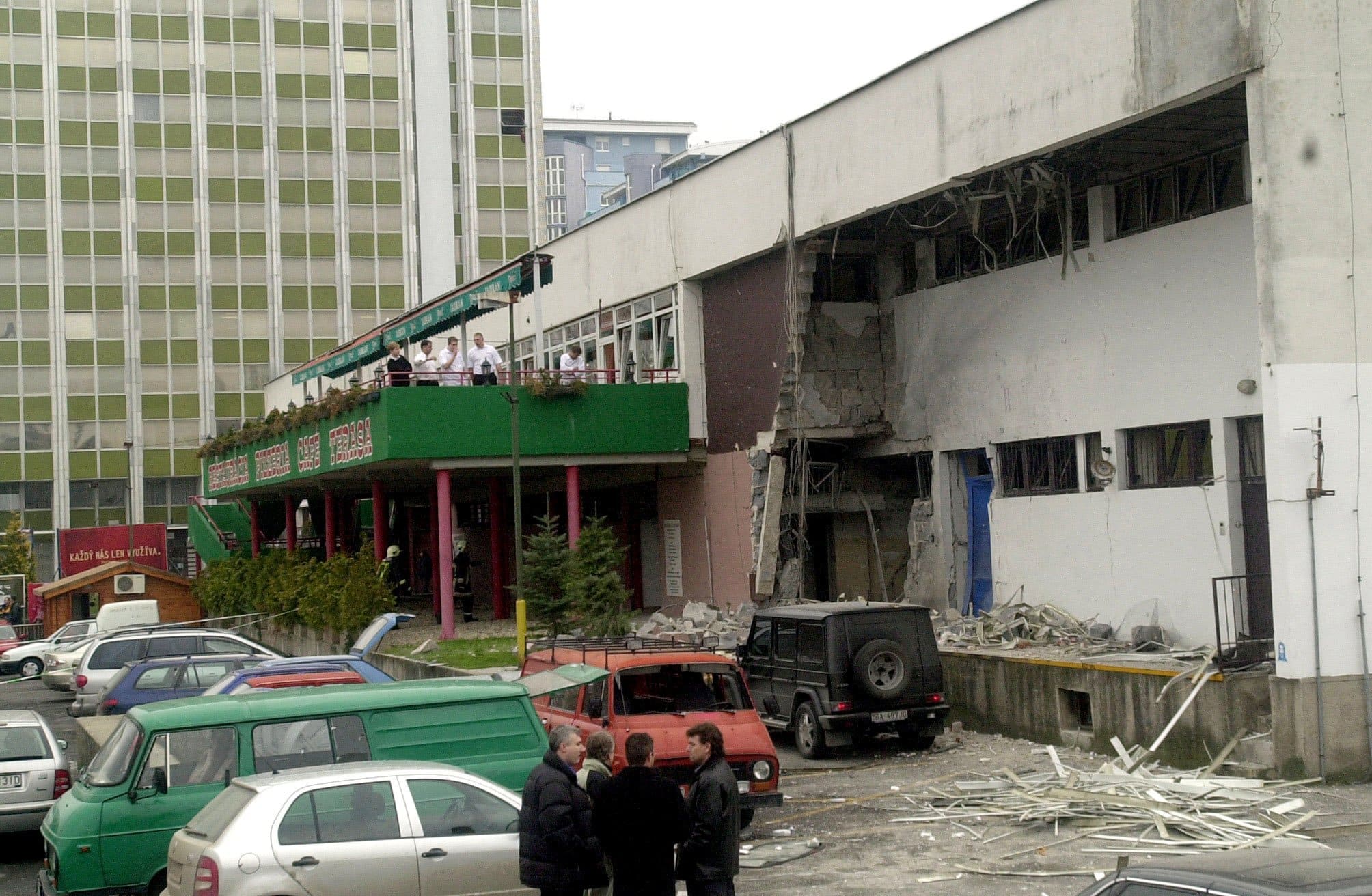 V bratislavskej reštaurácii Jadran došlo 2.decembra 2004 krátko popoludní k výbuchu.