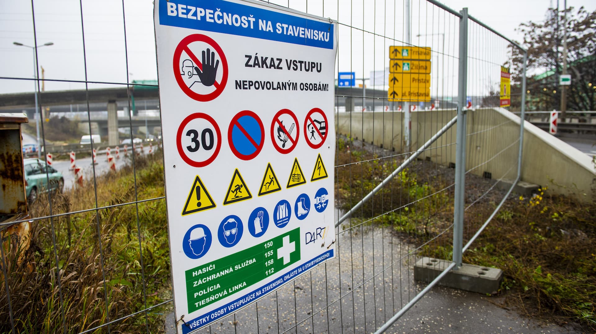 uzávera prístavného mostu