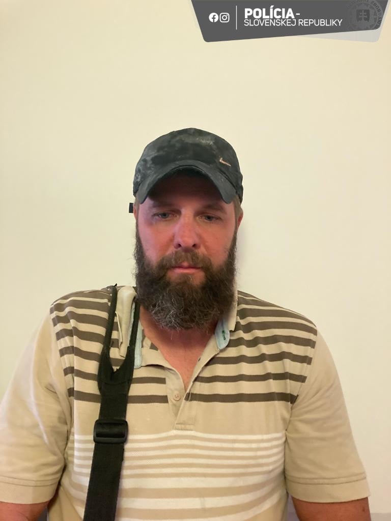 Výpalník Anton Hudec skončil v putách.