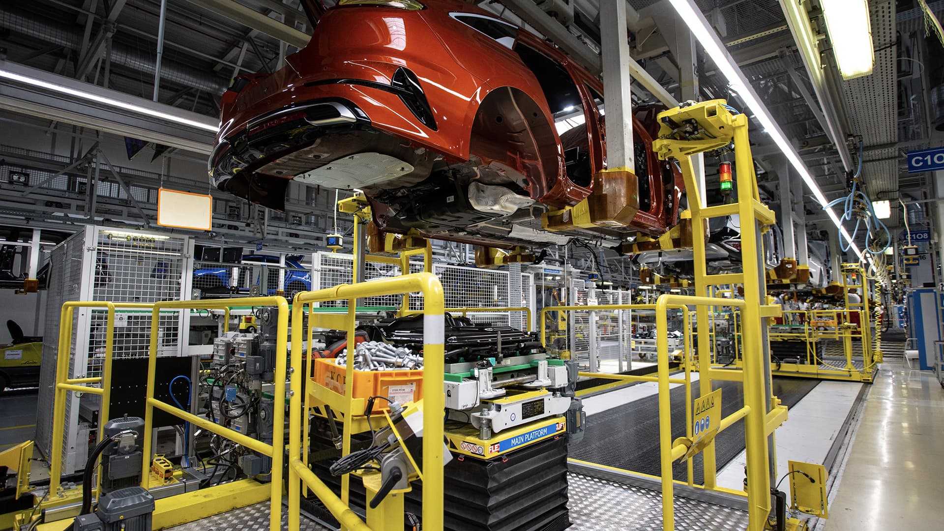 fabrika, automobilka