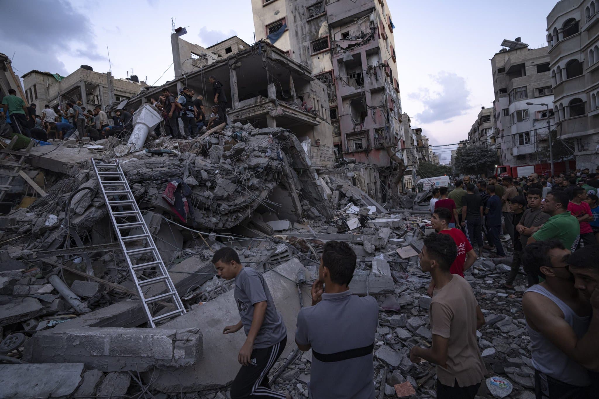 Vojna v Izraeli, zničené palestínske budovy v pásme Gazy