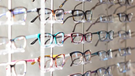 Na snímke dioptrické okuliare