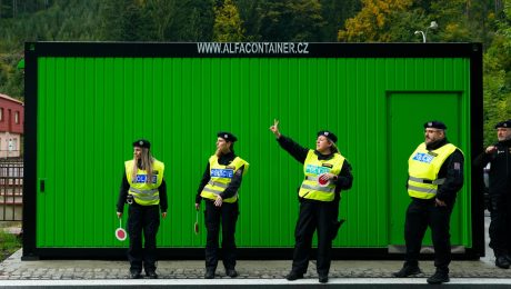 Rakúsko predĺžilo kontroly