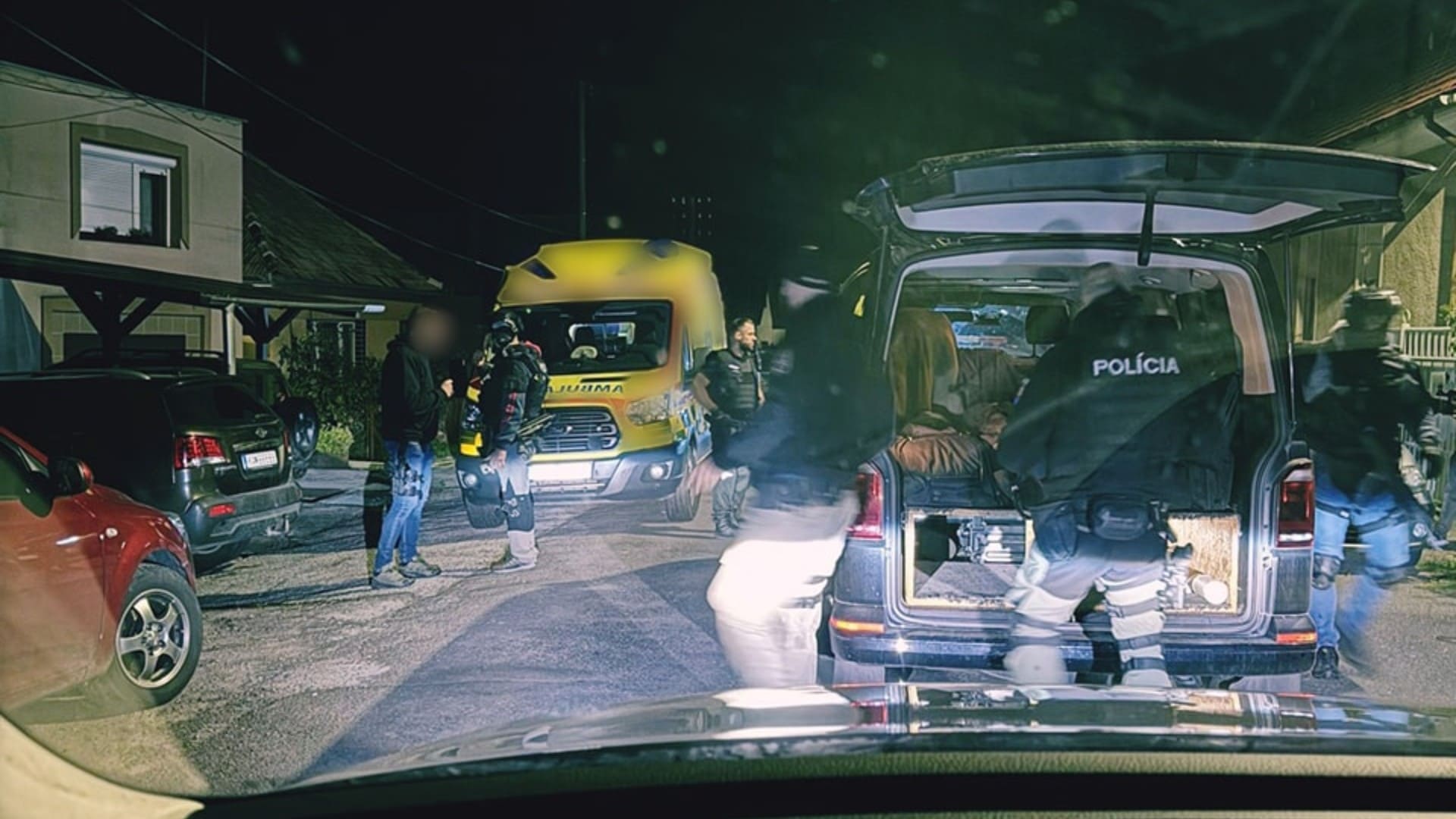 krupina hontianske tesáre polícia