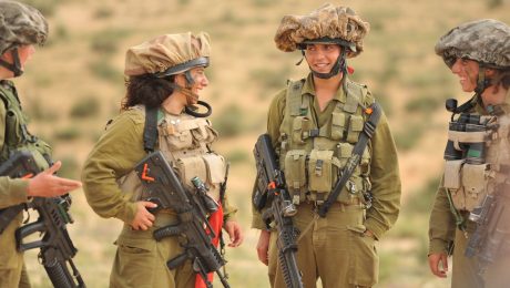 izraelské vojačky z karakal