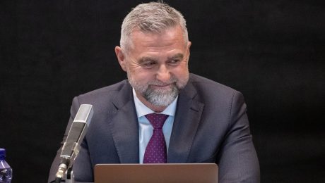 Krúpa sa obul do Gašparovho syna