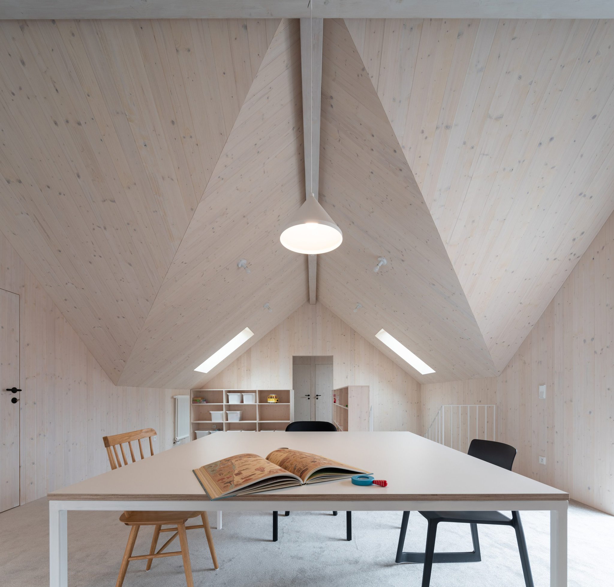 atelier-111-kozina-house-alexshootsbuildings-27