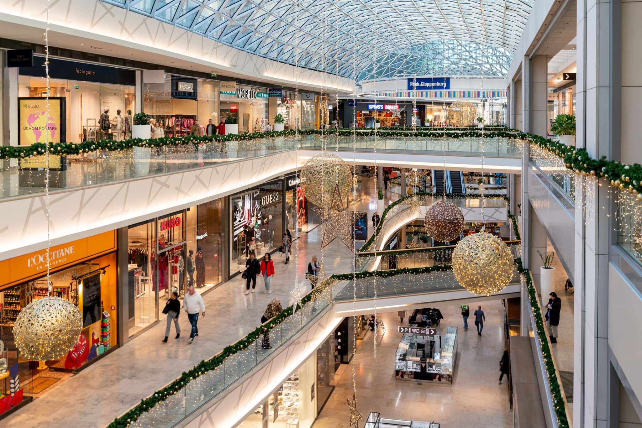 MF_231123_Eurovea-Vianocne_0072-4k