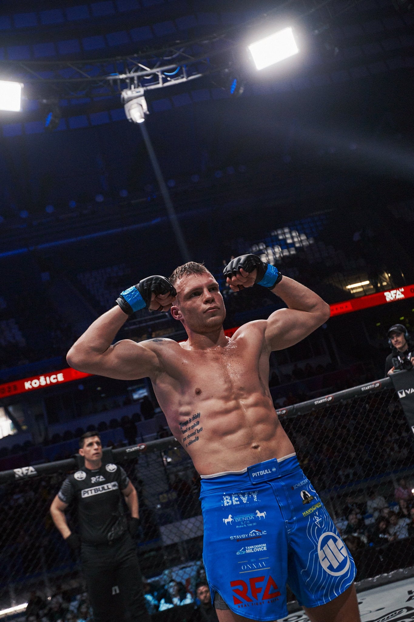 shot_by_ZETAK_0174_ZET9657-23-12-02