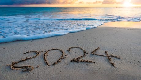 Na snímke je more a piesok