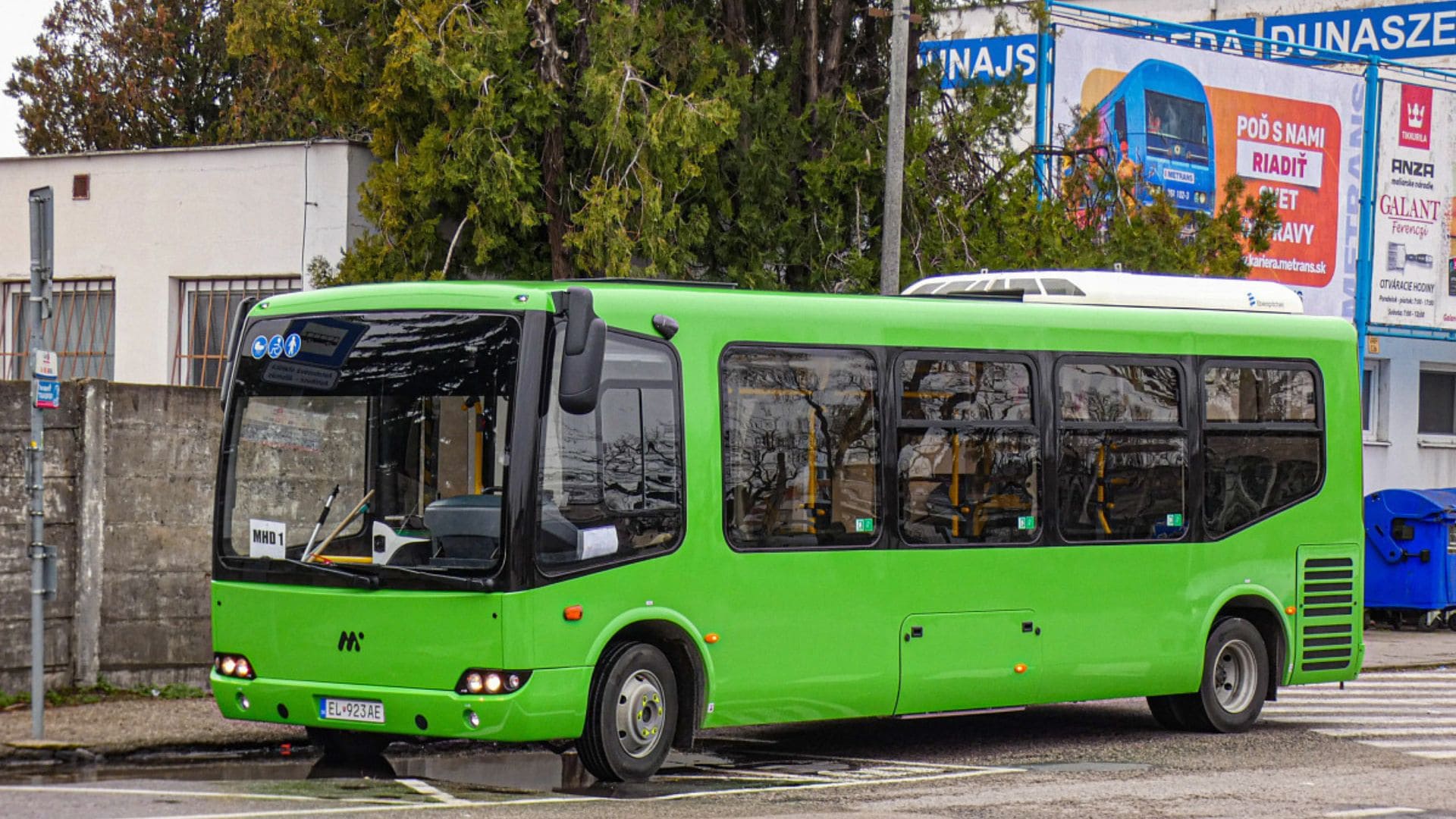 Na snímke je elktrobus v Dunajskej Strede.