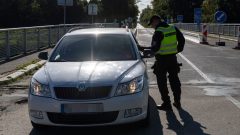 Polícia na hraniciach