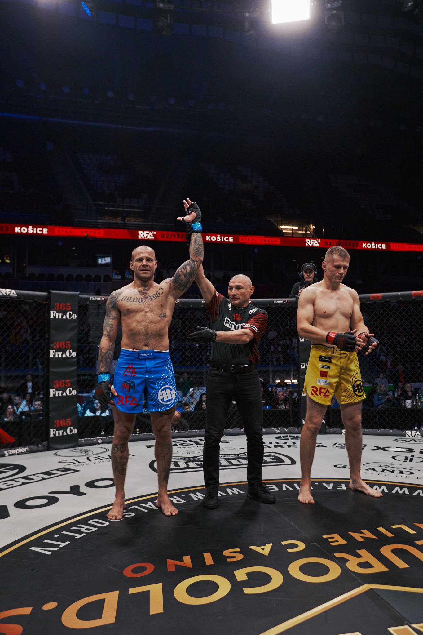 shot_by_ZETAK_0217_ZET9477-23-12-02