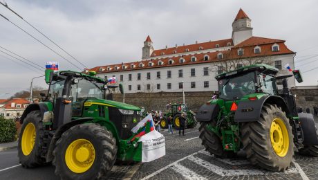 Protesty farmárov