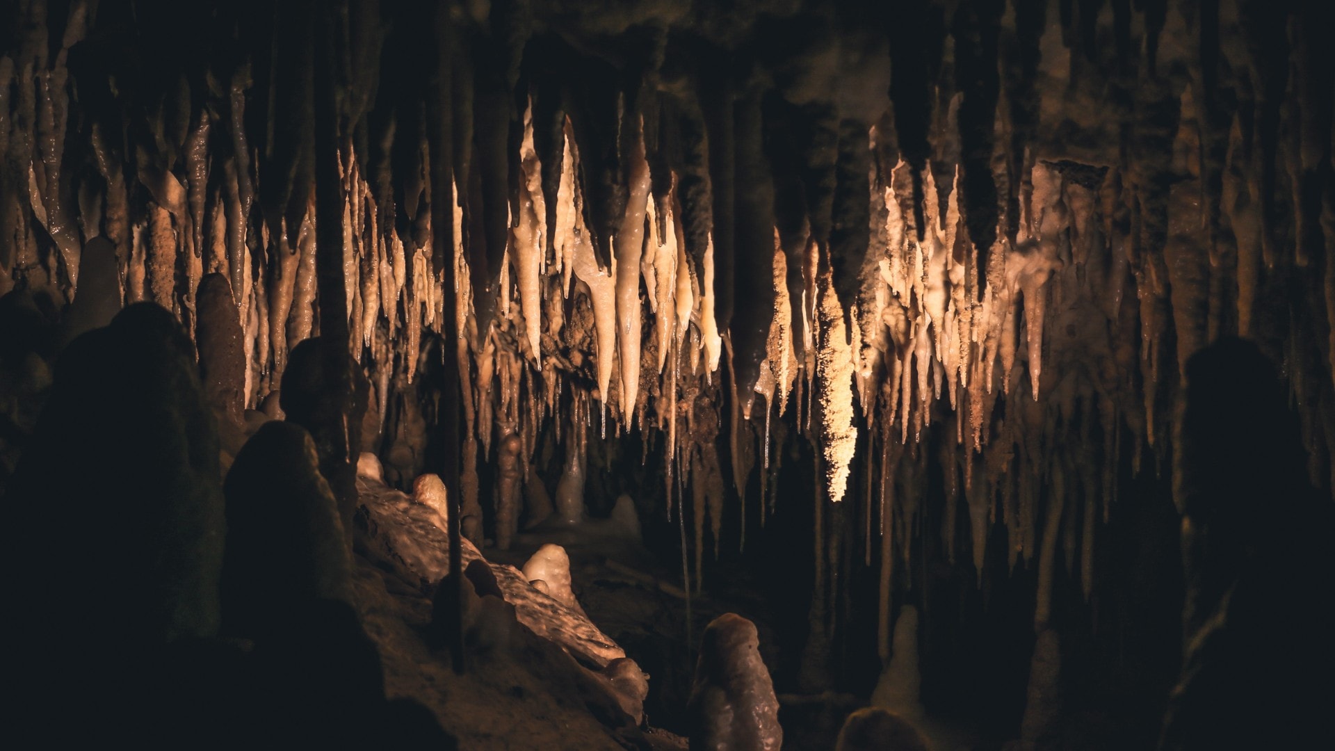 Na snímke je jaskyňa