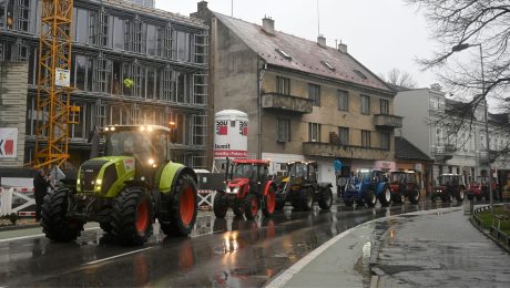Protesty farmárov