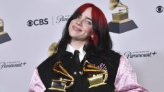 23-ročná Billie Eilish s majetkom 45 miliónov eur verejne vyzvala elitu miliardárov k zásadnému činu