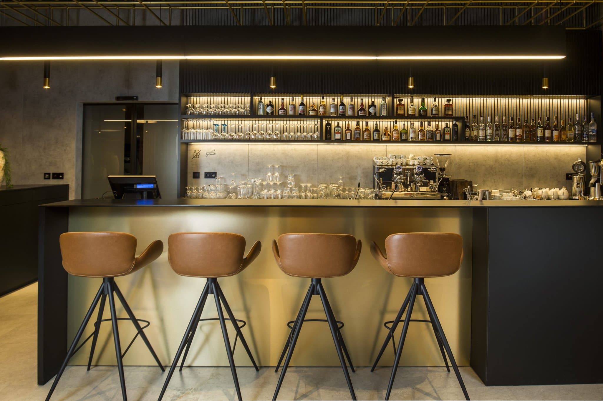 Restauracia Yell Cuisine_VEJO_nabytok na mieru (7)