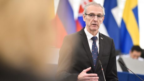 Europoslanec Štefanec: Ukrajina