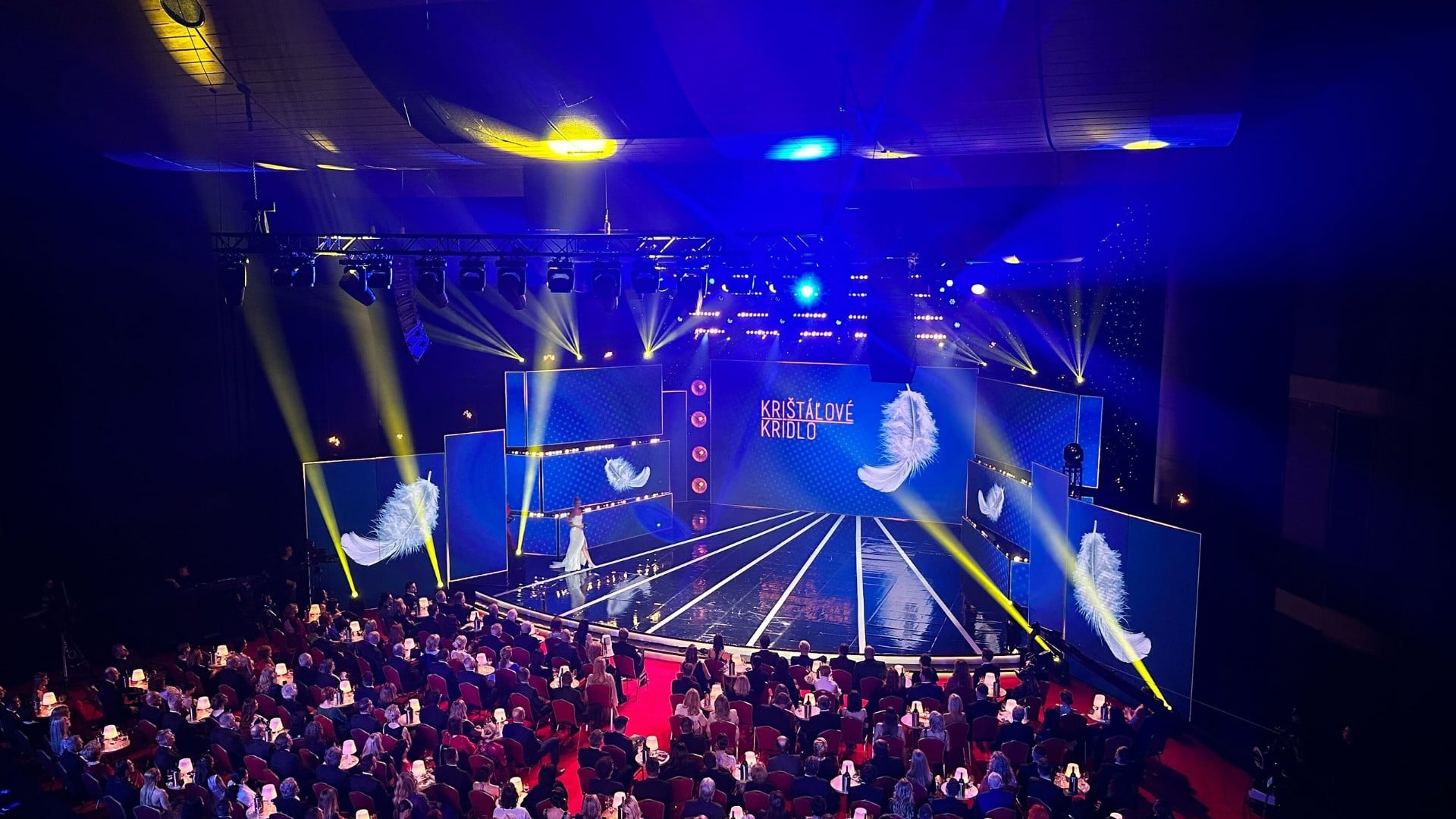 Krištaľové krídlo 2024