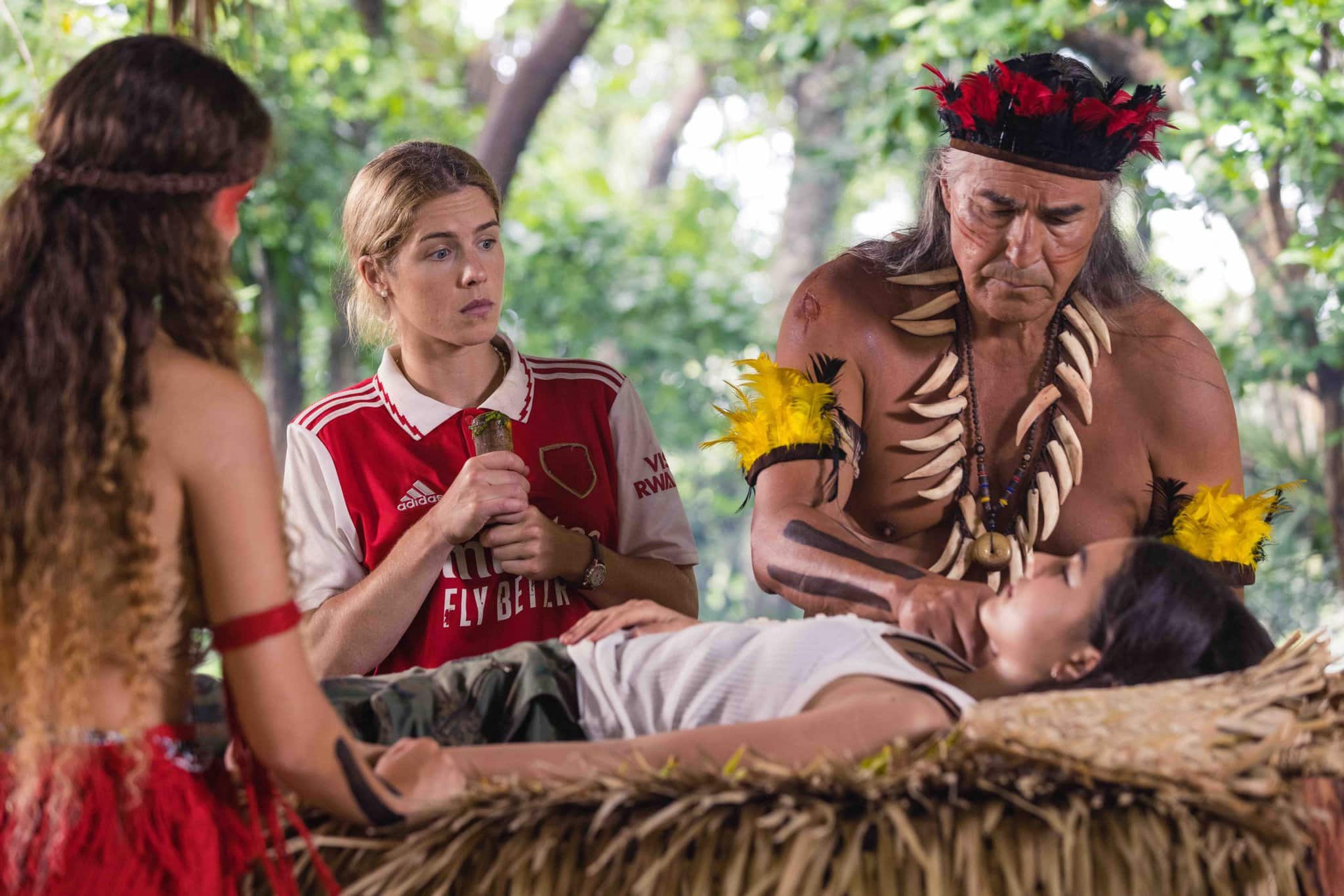 Ella a cierny jaguar7