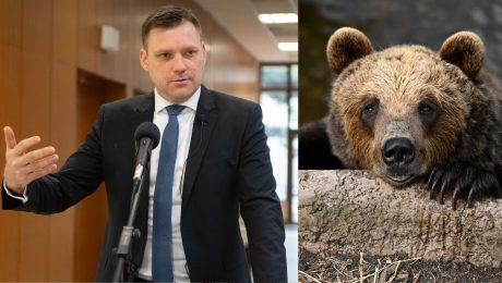 Na snímke minister životného prostredia Tomáš Tarava a medveď hnedý.