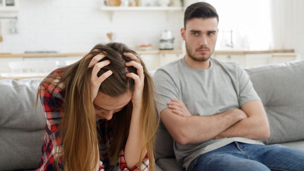hádka pár muž žena vzťah