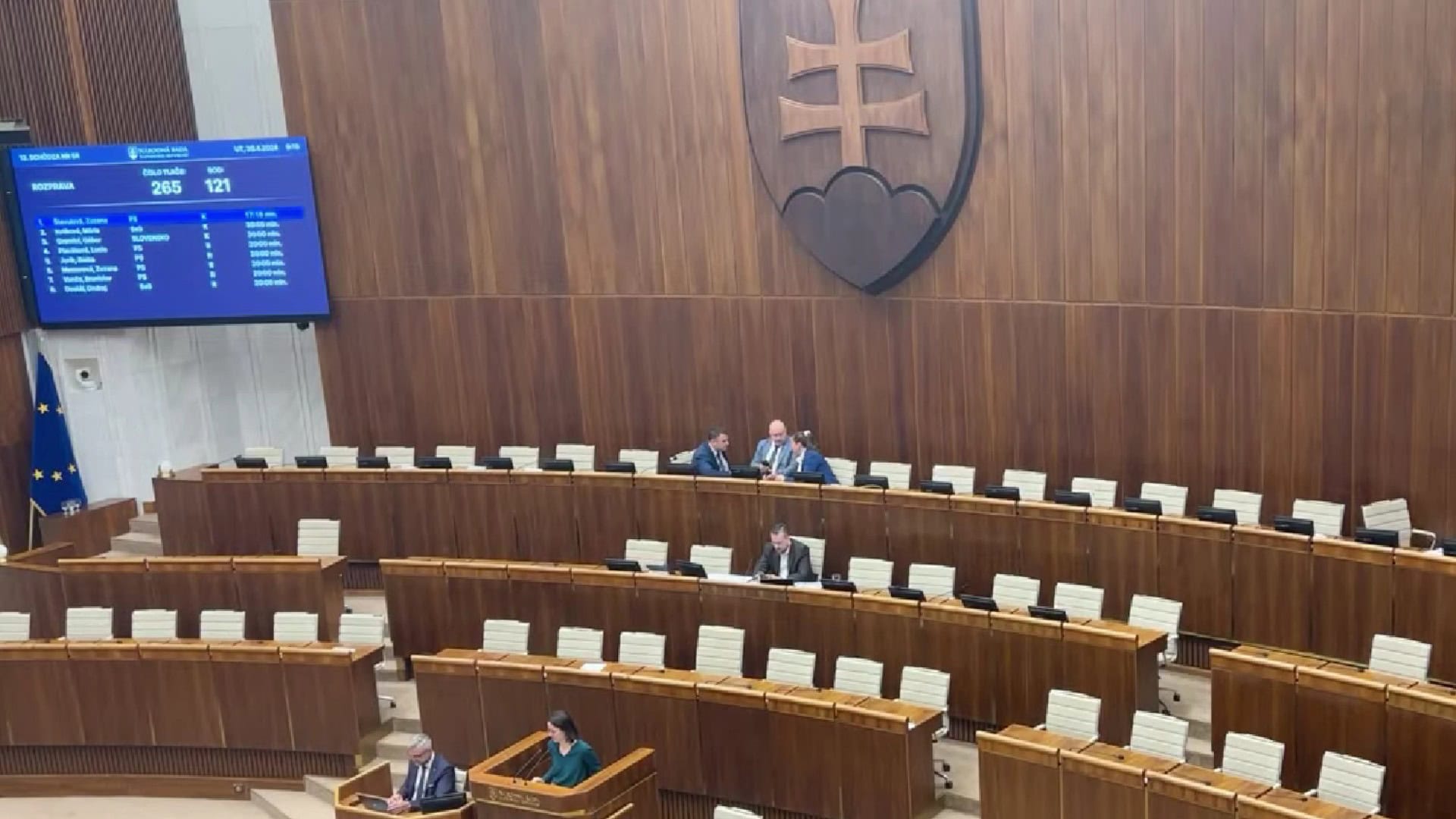 Parlament 30.4. 2024