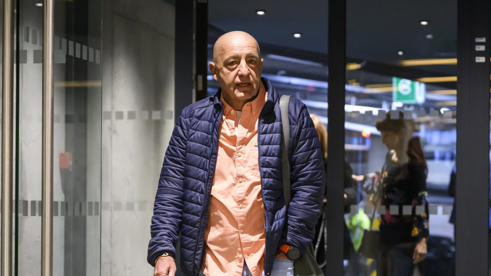 Na snímke Fedor Flašík prichádza na snem strany Smer-SD v piatok 17. novembra 2023 v Bratislave.