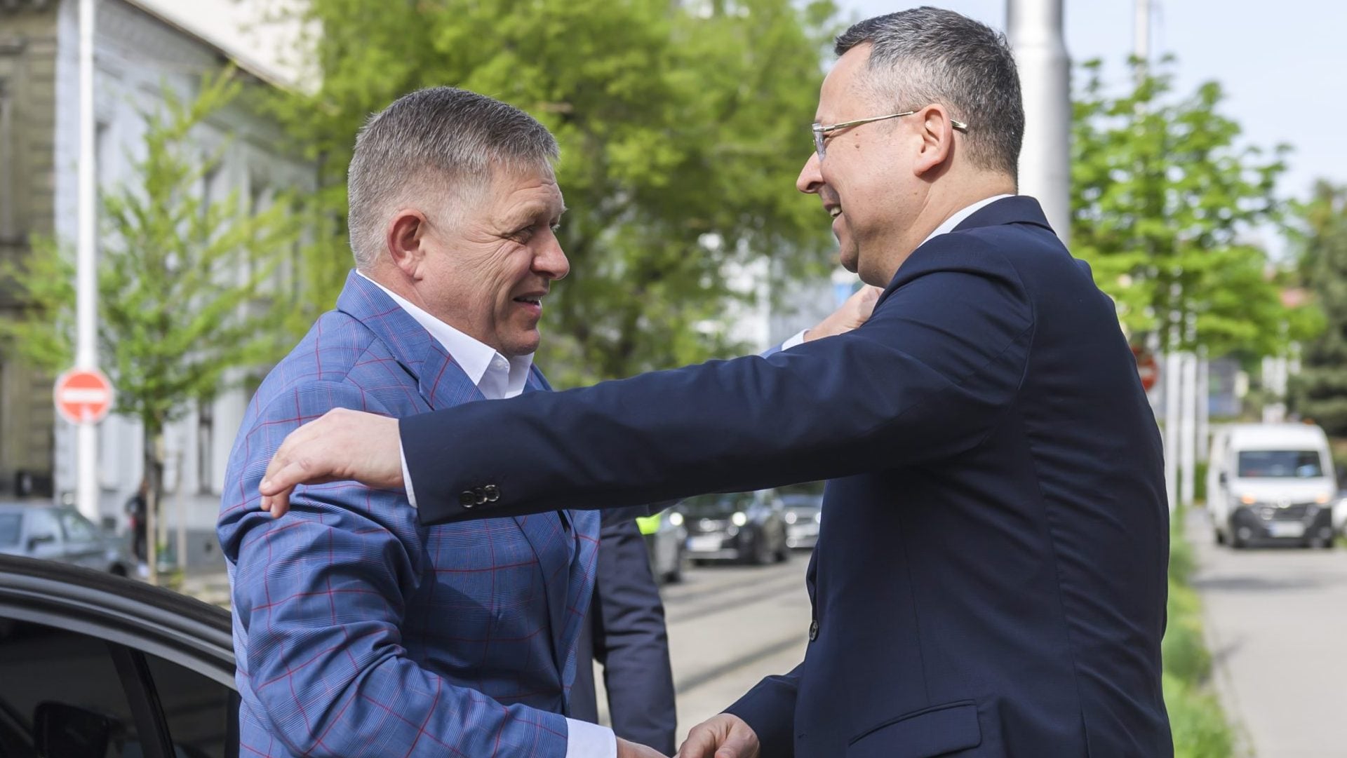 Robert Fico, Ladislav Kamenický