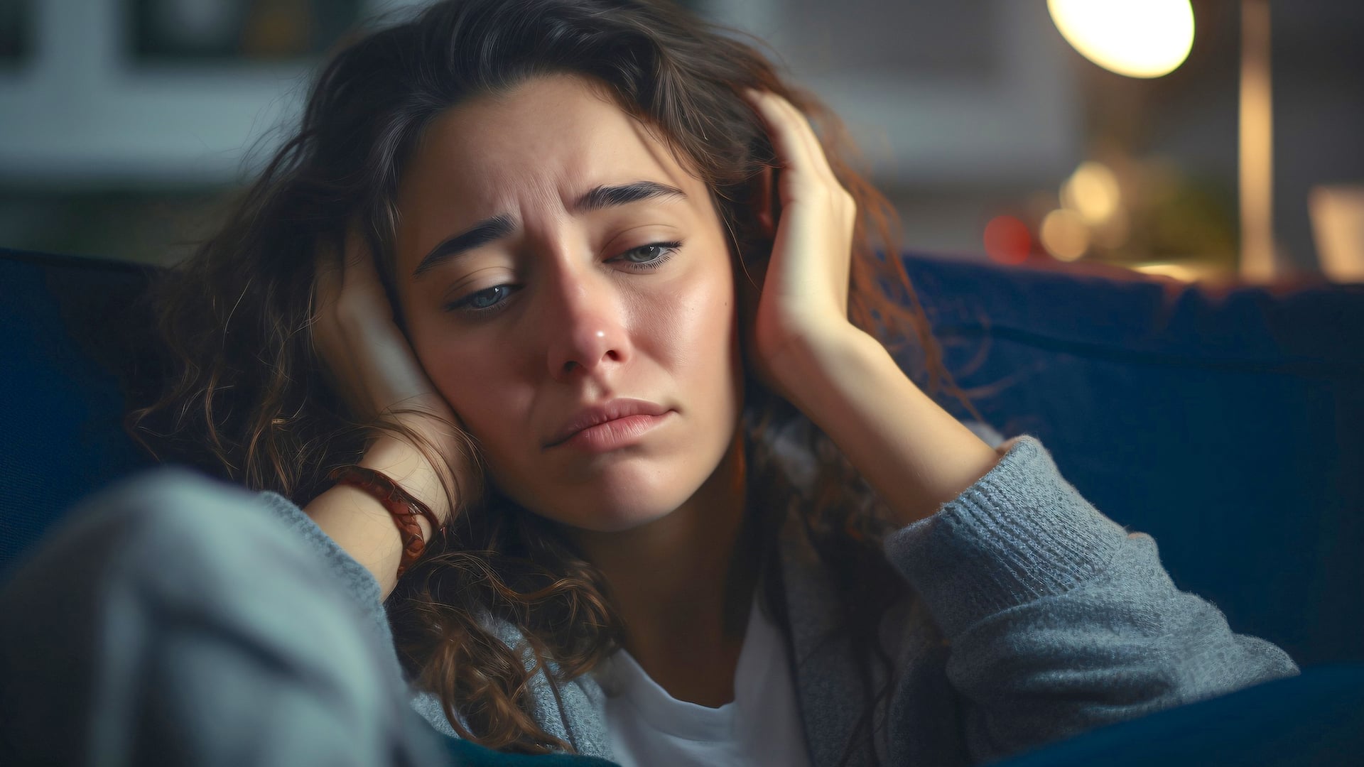 Pitie alkoholu môže vyvolať úzkostné stavy u ľudí