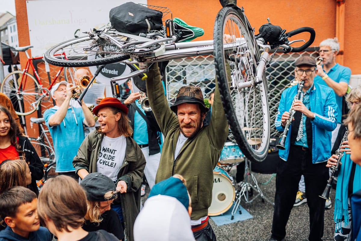 384735387_698723995627878_3082959300796011834_n