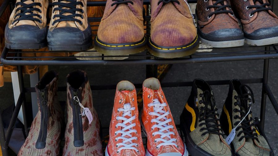 topánky v topánkovníku