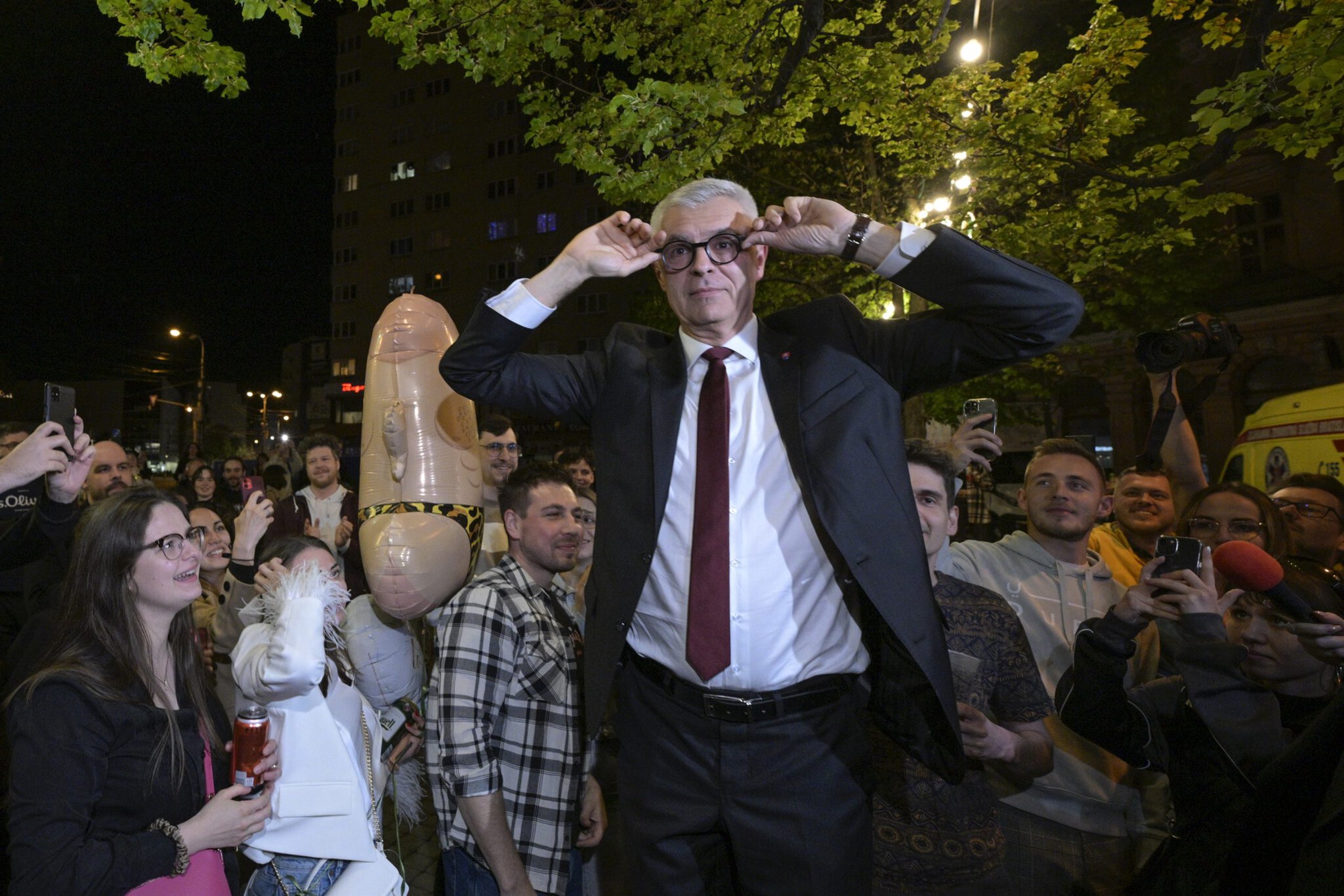 6611d0537354c360827079